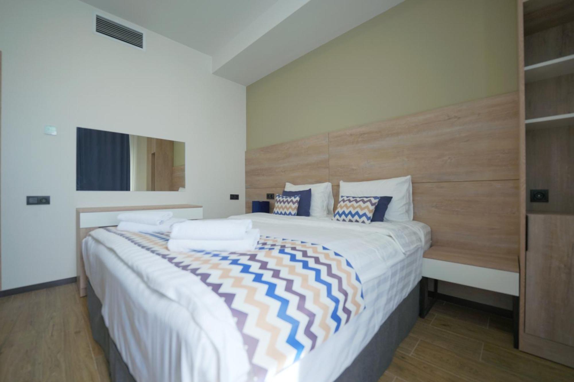 4Guest Hotel Erevan Exterior foto